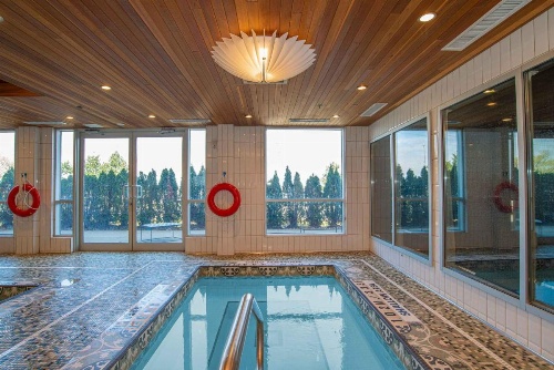 Sandman Hotel Hamilton image 20